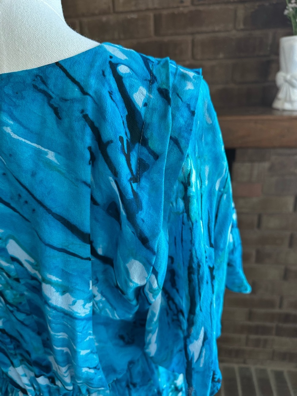 Alice + Olivia Silk Watercolor Ocean Dream Mini Dress Medium Boho Ethereal - Picture 5 of 7
